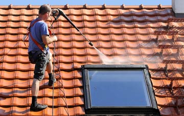 roof cleaning Heath And Reach, Bedfordshire